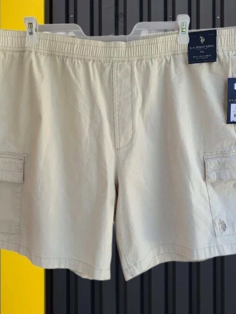 U.S. Polo Assn. Men's Comfort Waist Cargo Shorts 8.5" Inseam Size 2XL